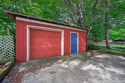 3135 Lakeshore Drive, Muskegon, MI 49441 - Photo 51