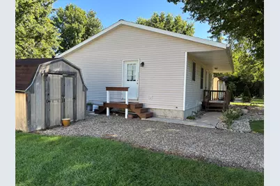1009 S Ohio Court, Sturgis, MI 49091 - Photo 3