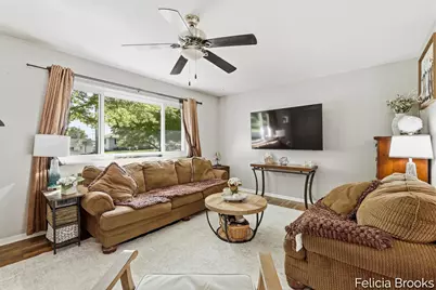 457 Parkside Avenue NW, Grand Rapids, MI 49534 - Photo 5