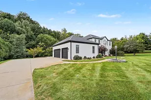 10575 Dana Dr, Berrien Springs, MI 49103 - Photo 47