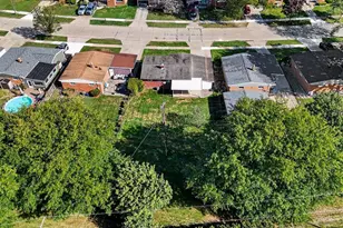 22848 St Joan St, Saint Clair Shores, MI 48080 - Photo 27