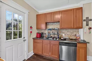 907/909 Rose Ct, Kalamazoo, MI 49001 - Photo 15
