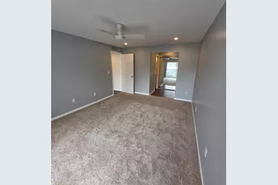 18233 University Park Drive, Livonia, MI 48152 - Photo 7