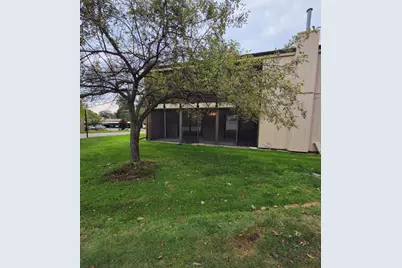 18233 University Park Drive, Livonia, MI 48152 - Photo 31