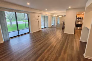 18233 University Park Dr, Livonia, MI 48152 - Photo 19