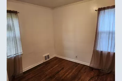 19212 Kingsville Street, Harper Woods, MI 48225 - Photo 3
