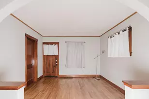 906 Arthur Ave, Kalamazoo, MI 49048 - Photo 3
