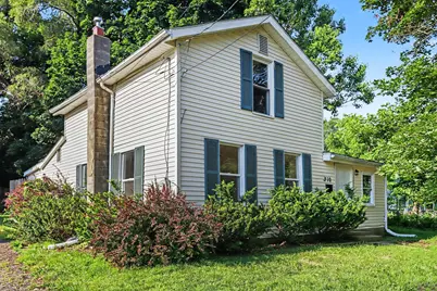 310 Locust Street, Marshall, MI 49068 - Photo 1