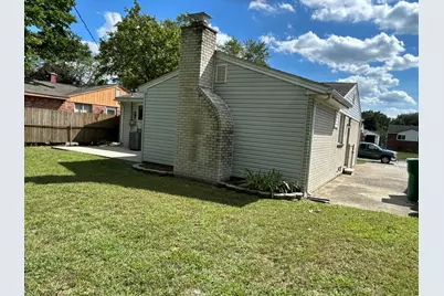 38040 Castle Drive, Romulus, MI 48174 - Photo 3