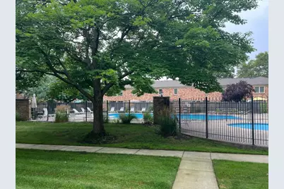 2505 Abbington Drive SE #137, Grand Rapids, MI 49506 - Photo 3