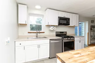 6922 Lovers Ln, Portage, MI 49002 - Photo 7