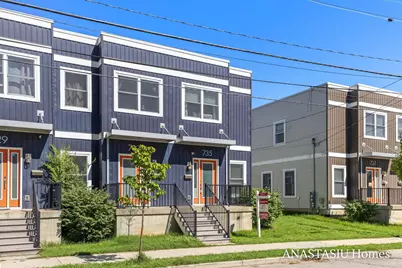 735 Bates Street SE, Grand Rapids, MI 49503 - Photo 3
