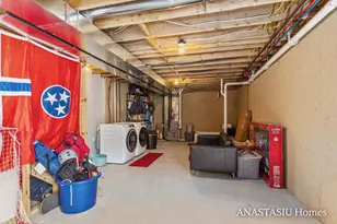 735 Bates St SE, Grand Rapids, MI 49503 - Photo 23