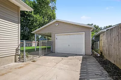 3720 Flamingo Avenue SW, Wyoming, MI 49509 - Photo 5