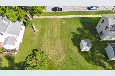 704 Irving Street, Jackson, MI 49202 - Photo 3