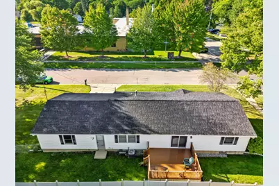 405 E Elm Street, Fremont, MI 49412 - Photo 3