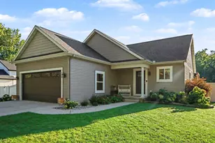 606 N Park St, Union City, MI 49094 - Photo 1