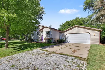 1300 Crescent Street, Greenville, MI 48838 - Photo 15