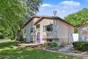 1300 Crescent St, Greenville, MI 48838 - Photo 1