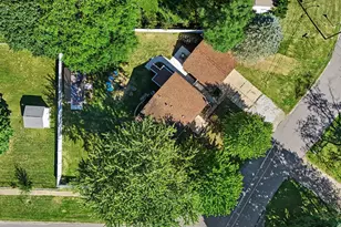 1300 Crescent St, Greenville, MI 48838 - Photo 21