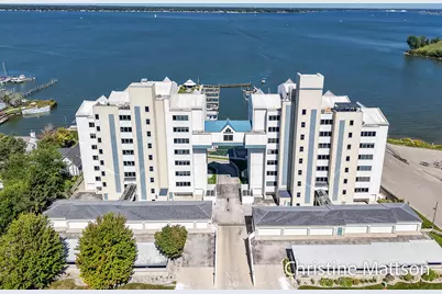 2964 Lakeshore Drive #E702, Muskegon, MI 49441 - Photo 45