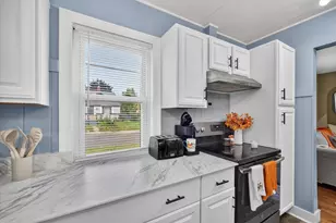 500 Hume Blvd, Lansing, MI 48917 - Photo 11