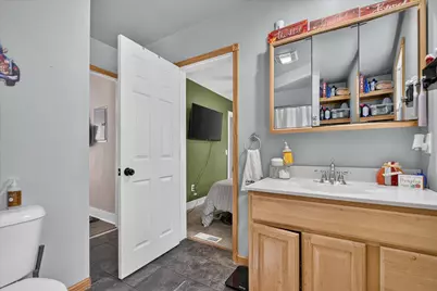 500 Hume Boulevard, Lansing, MI 48917 - Photo 17