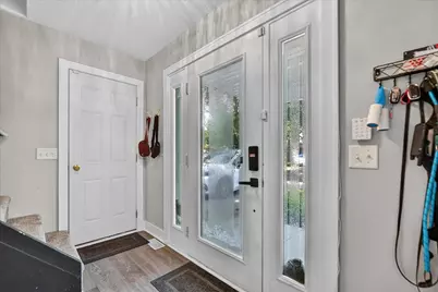 500 Hume Boulevard, Lansing, MI 48917 - Photo 5