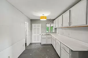 23008 Almy Rd, Howard City, MI 49329 - Photo 9