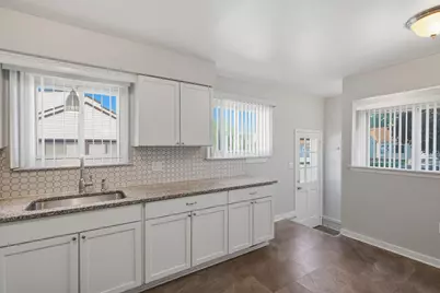 17243 Horger Avenue, Allen Park, MI 48101 - Photo 11