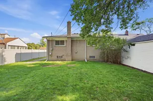 17243 Horger Ave, Allen Park, MI 48101 - Photo 25