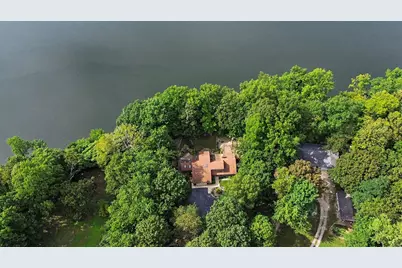 4245 Lake Chapin Bluff, Berrien Springs, MI 49103 - Photo 43