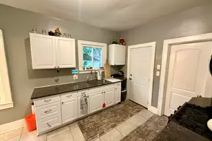 18988 Pennington Dr, Detroit, MI 48221 - Photo 7