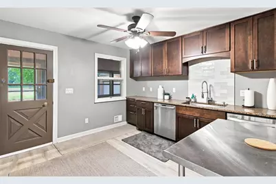 3205 Lakeshore Drive, Saint Joseph, MI 49085 - Photo 11