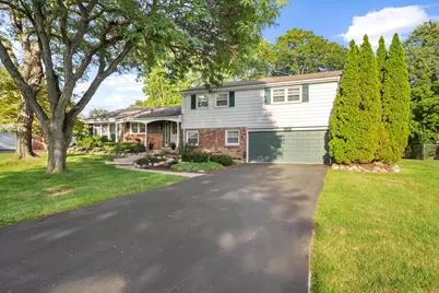 26182 Kiltartan Street, Farmington Hills, MI 48334 - Photo 3