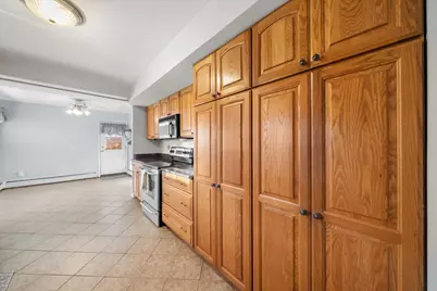 26182 Kiltartan Street, Farmington Hills, MI 48334 - Photo 15