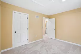 1150 Bangor Rd, Waterford, MI 48328 - Photo 27