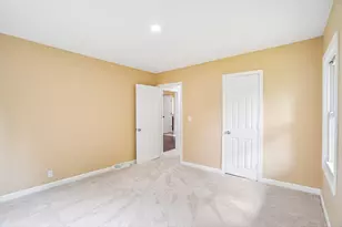 1150 Bangor Rd, Waterford, MI 48328 - Photo 17