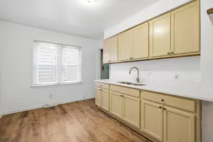 28919 Powers St, Westland, MI 48186 - Photo 9