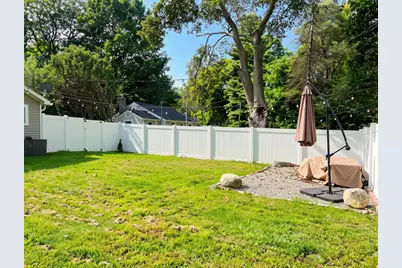 19 Frisbie Street, Hillsdale, MI 49242 - Photo 23