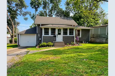 19 Frisbie Street, Hillsdale, MI 49242 - Photo 1