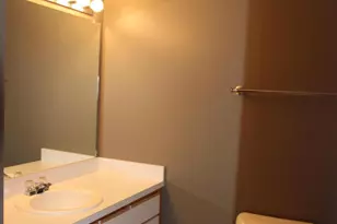 1376 Heatherwood Ln, Ann Arbor, MI 48108 - Photo 17