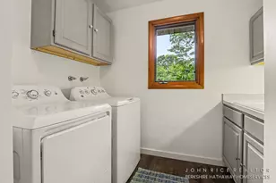 956 Spaulding Ave SE, Ada, MI 49301 - Photo 17