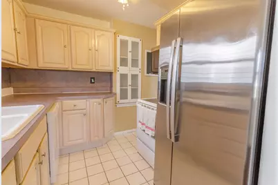 4127 Winifred Street, Wayne, MI 48184 - Photo 11