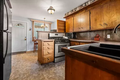 44 Budlong Street, Hillsdale, MI 49242 - Photo 13