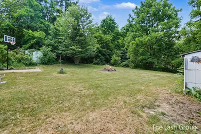 1665 S Forest Hills Drive, White Cloud, MI 49349 - Photo 25