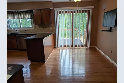22248 N Innsbrook Drive, Farmington Hills, MI 48167 - Photo 3