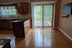 22248 N Innsbrook Dr, Farmington Hills, MI 48167 - Photo 3