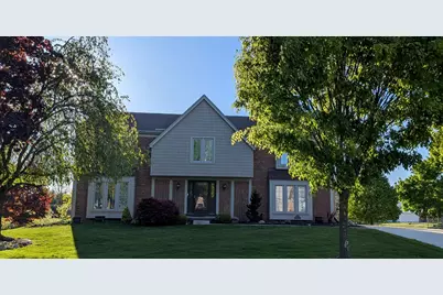 22248 N Innsbrook Drive, Farmington Hills, MI 48167 - Photo 1