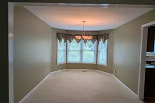 22248 N Innsbrook Dr, Farmington Hills, MI 48167 - Photo 5